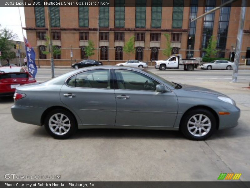Mystic Sea Green Opalescent / Ivory 2002 Lexus ES 300