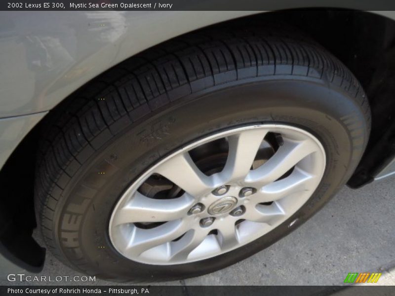 Mystic Sea Green Opalescent / Ivory 2002 Lexus ES 300