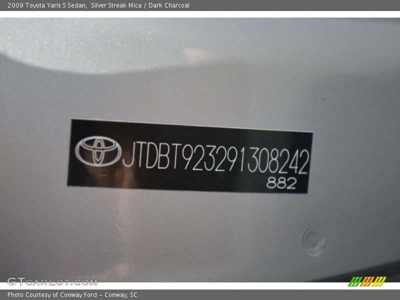 Silver Streak Mica / Dark Charcoal 2009 Toyota Yaris S Sedan