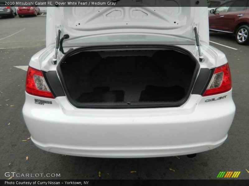 Dover White Pearl / Medium Gray 2010 Mitsubishi Galant FE