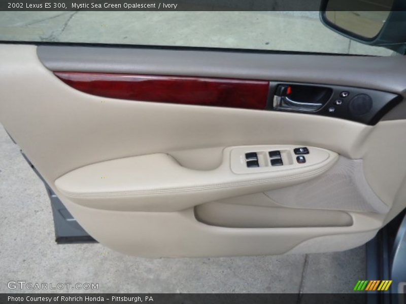 Mystic Sea Green Opalescent / Ivory 2002 Lexus ES 300