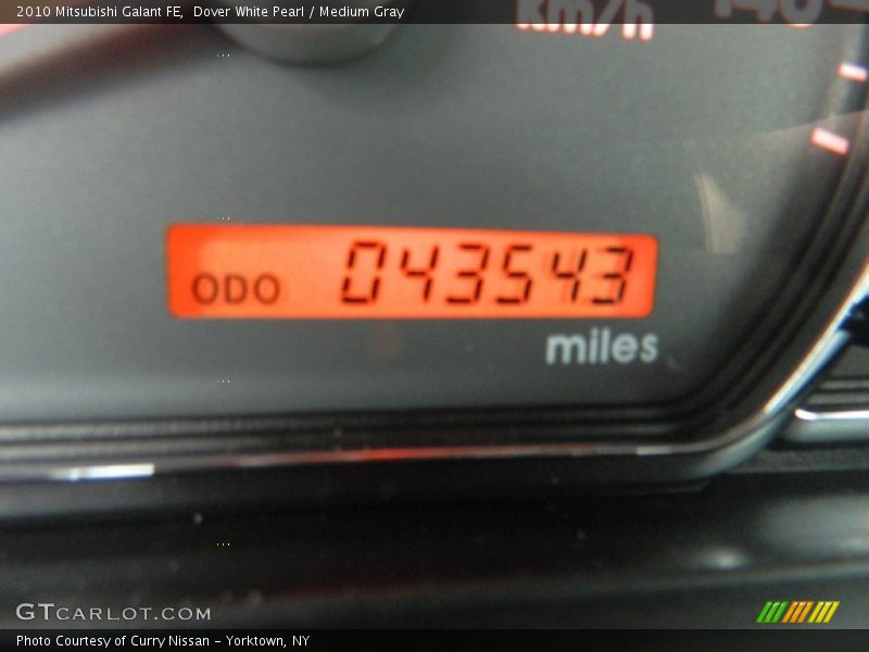 Dover White Pearl / Medium Gray 2010 Mitsubishi Galant FE