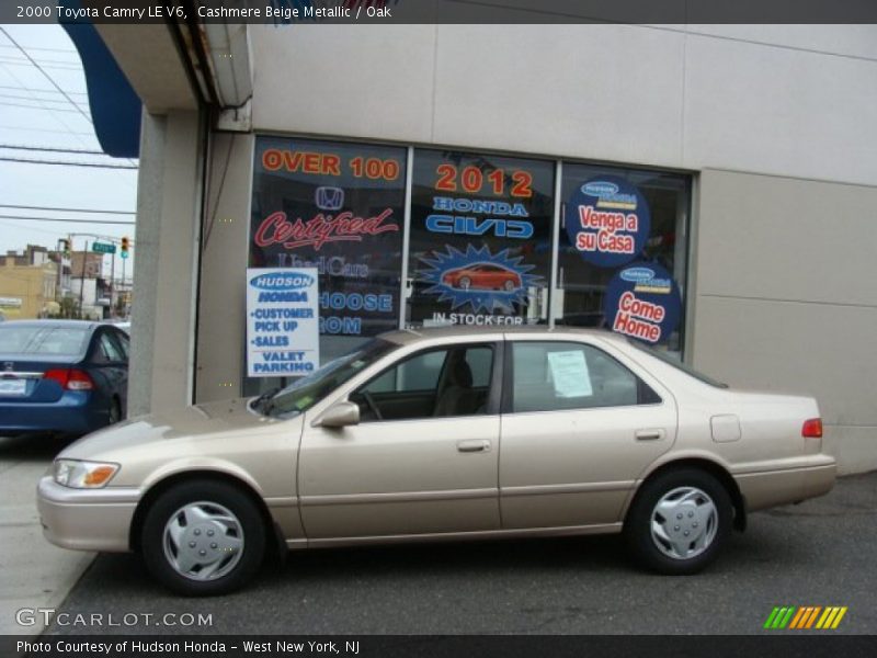 Cashmere Beige Metallic / Oak 2000 Toyota Camry LE V6