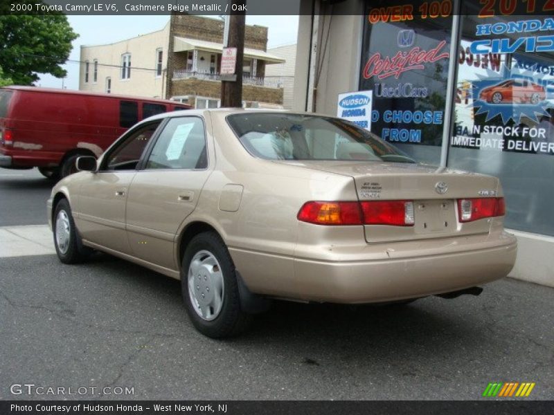 Cashmere Beige Metallic / Oak 2000 Toyota Camry LE V6