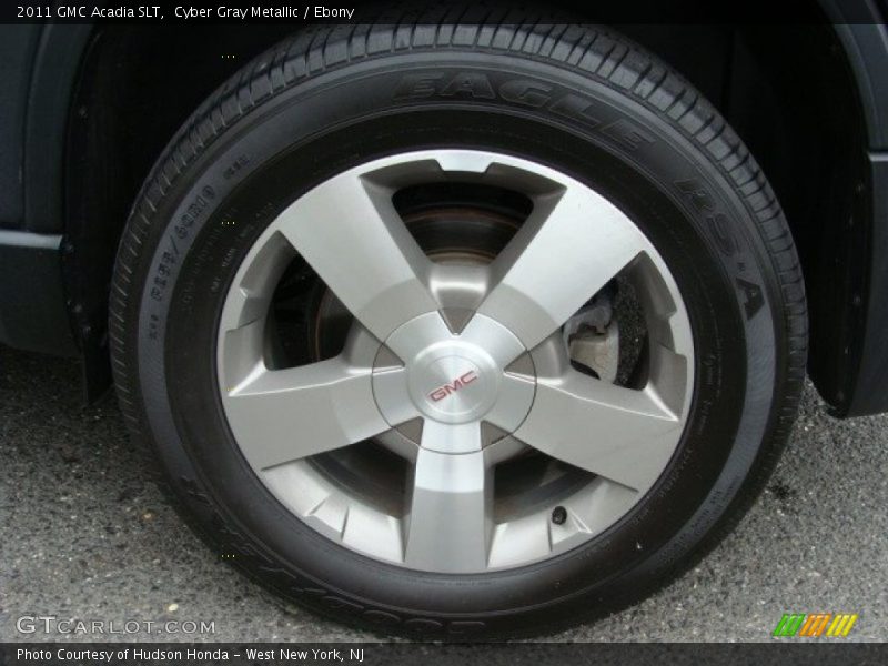 Cyber Gray Metallic / Ebony 2011 GMC Acadia SLT