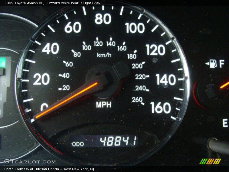 Blizzard White Pearl / Light Gray 2009 Toyota Avalon XL
