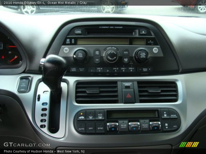 Ocean Mist Metallic / Gray 2010 Honda Odyssey EX-L