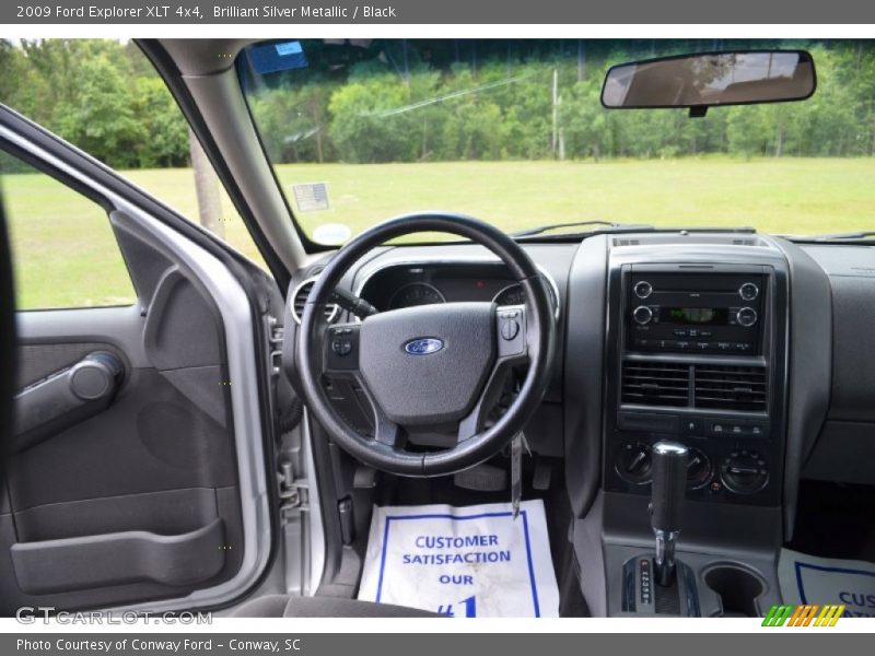 Brilliant Silver Metallic / Black 2009 Ford Explorer XLT 4x4