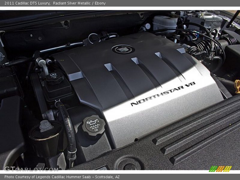 Radiant Silver Metallic / Ebony 2011 Cadillac DTS Luxury