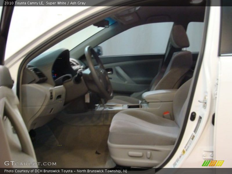 Super White / Ash Gray 2010 Toyota Camry LE