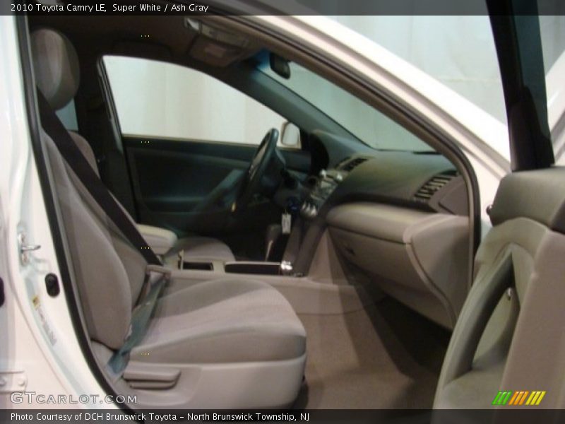 Super White / Ash Gray 2010 Toyota Camry LE