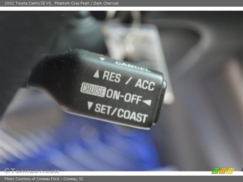 Phantom Gray Pearl / Dark Charcoal 2002 Toyota Camry SE V6