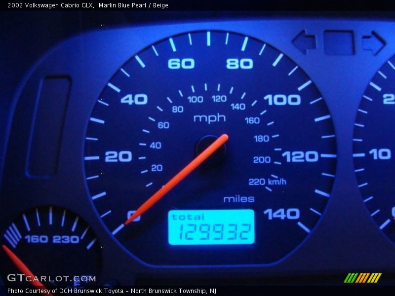 Marlin Blue Pearl / Beige 2002 Volkswagen Cabrio GLX