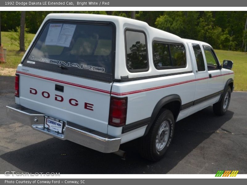 Bright White / Red 1992 Dodge Dakota LE Extended Cab