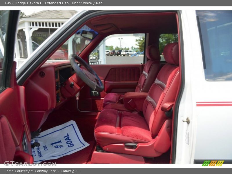 Bright White / Red 1992 Dodge Dakota LE Extended Cab