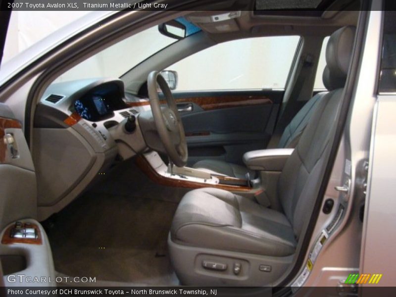 Titanium Metallic / Light Gray 2007 Toyota Avalon XLS