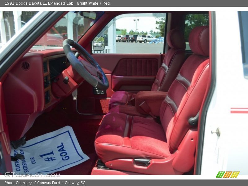 Bright White / Red 1992 Dodge Dakota LE Extended Cab