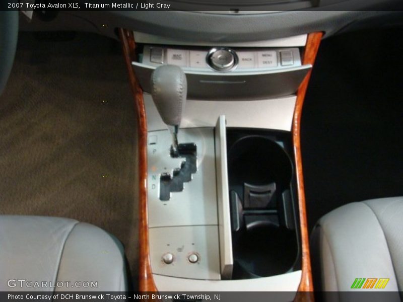 Titanium Metallic / Light Gray 2007 Toyota Avalon XLS