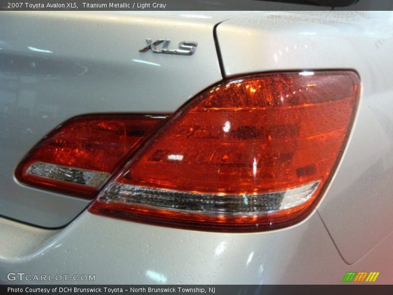 Titanium Metallic / Light Gray 2007 Toyota Avalon XLS