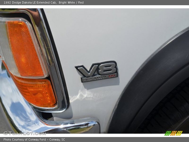 Bright White / Red 1992 Dodge Dakota LE Extended Cab