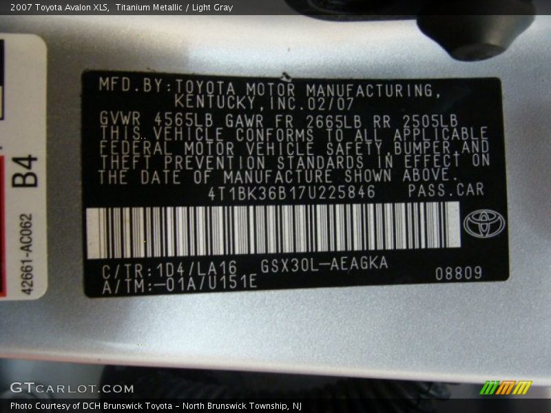 Titanium Metallic / Light Gray 2007 Toyota Avalon XLS