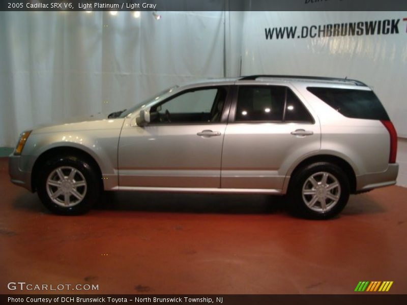 Light Platinum / Light Gray 2005 Cadillac SRX V6