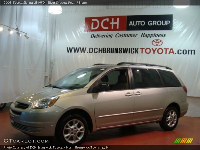 Silver Shadow Pearl / Stone 2005 Toyota Sienna LE AWD