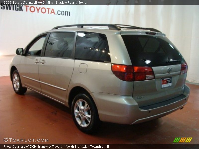 Silver Shadow Pearl / Stone 2005 Toyota Sienna LE AWD