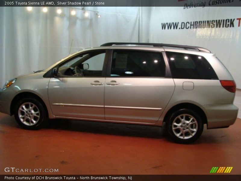 Silver Shadow Pearl / Stone 2005 Toyota Sienna LE AWD