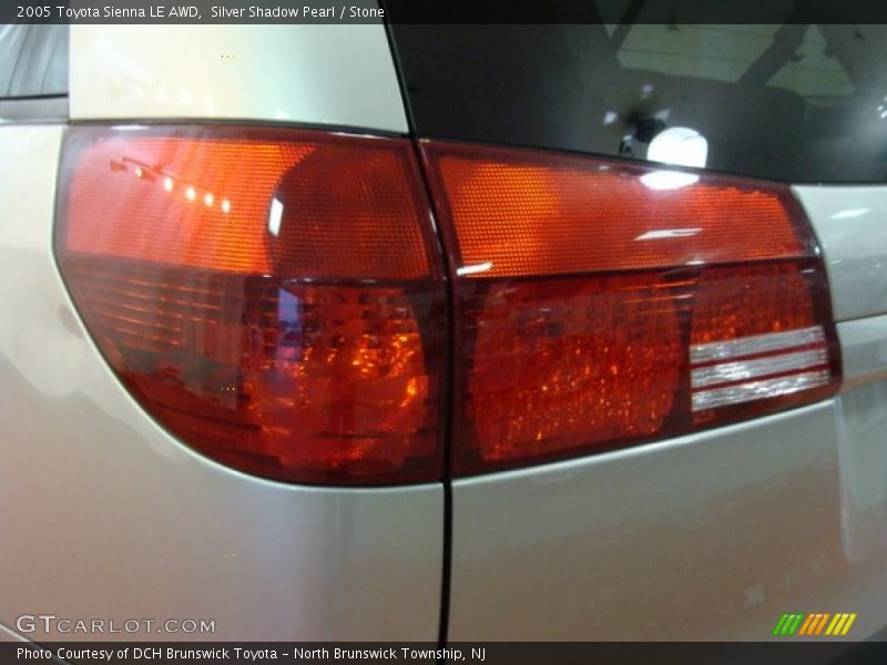 Silver Shadow Pearl / Stone 2005 Toyota Sienna LE AWD