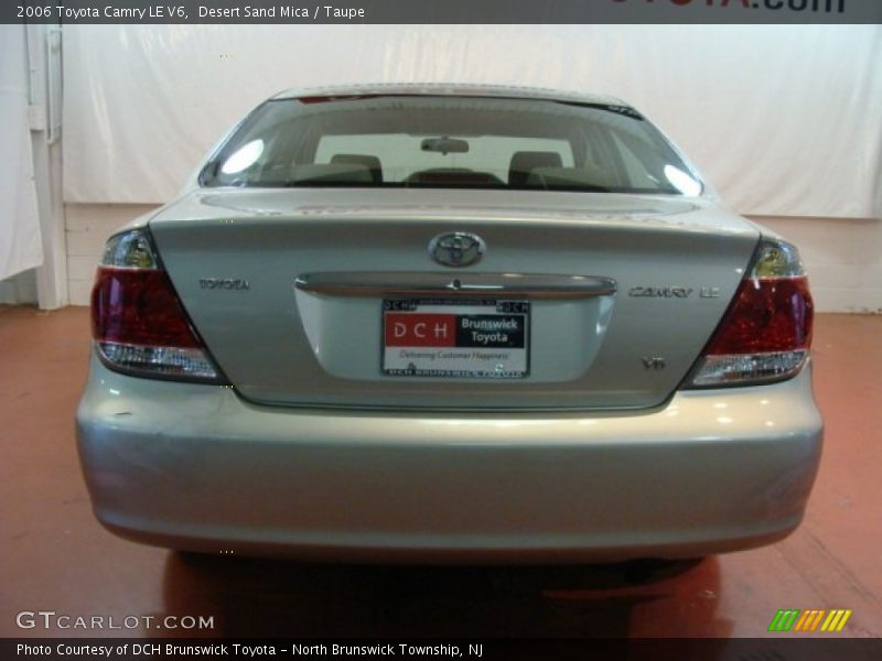 Desert Sand Mica / Taupe 2006 Toyota Camry LE V6