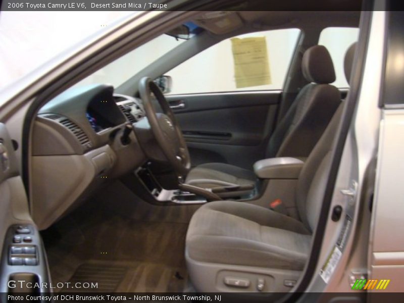 Desert Sand Mica / Taupe 2006 Toyota Camry LE V6