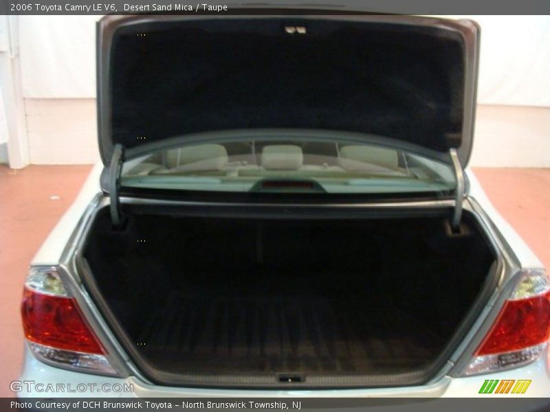 Desert Sand Mica / Taupe 2006 Toyota Camry LE V6