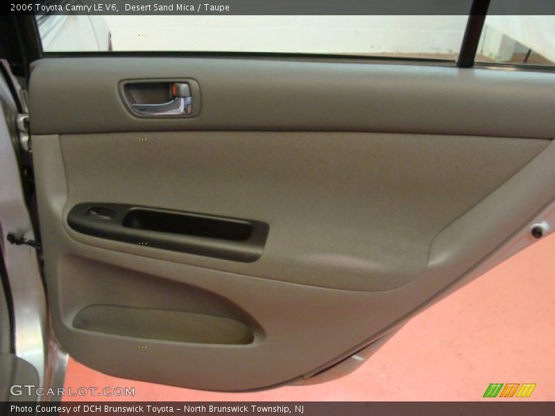 Desert Sand Mica / Taupe 2006 Toyota Camry LE V6