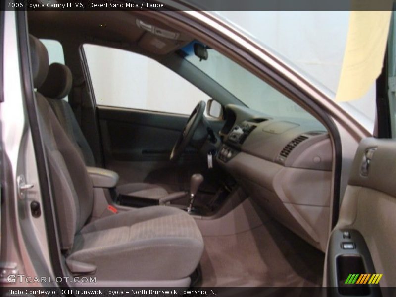 Desert Sand Mica / Taupe 2006 Toyota Camry LE V6