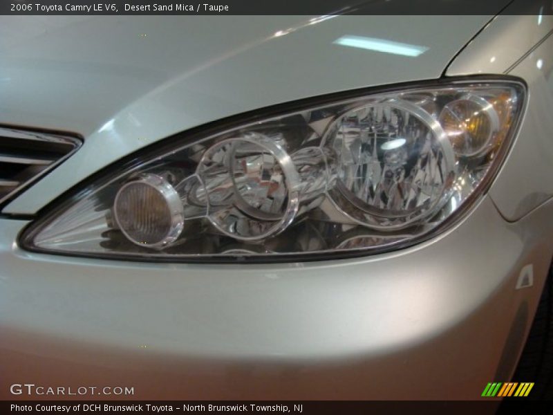Desert Sand Mica / Taupe 2006 Toyota Camry LE V6