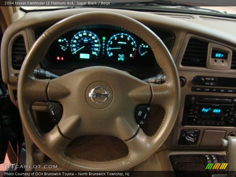 Super Black / Beige 2004 Nissan Pathfinder LE Platinum 4x4