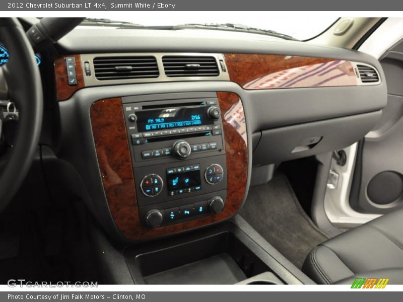 Summit White / Ebony 2012 Chevrolet Suburban LT 4x4