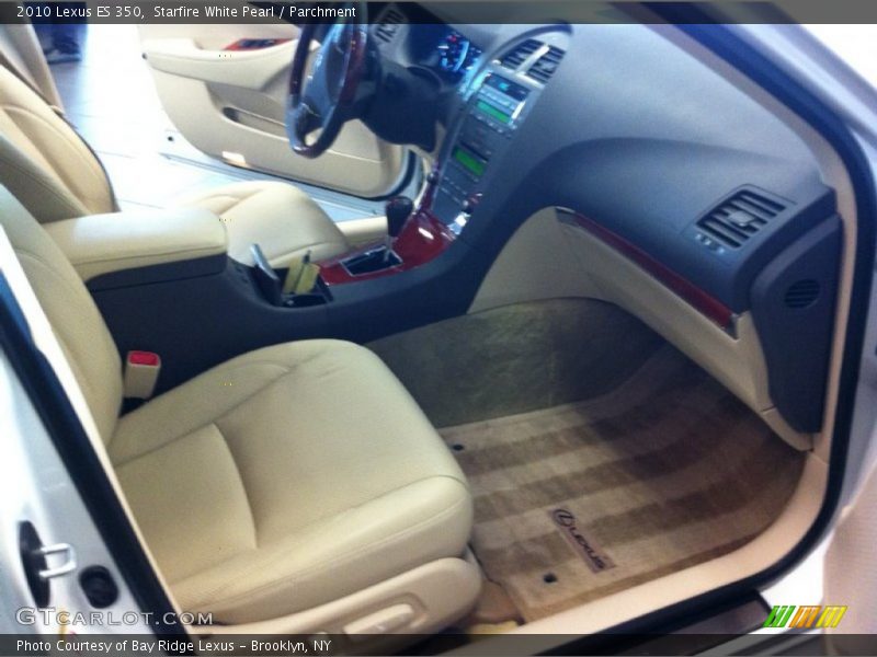 Starfire White Pearl / Parchment 2010 Lexus ES 350