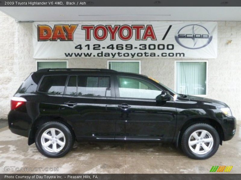 Black / Ash 2009 Toyota Highlander V6 4WD