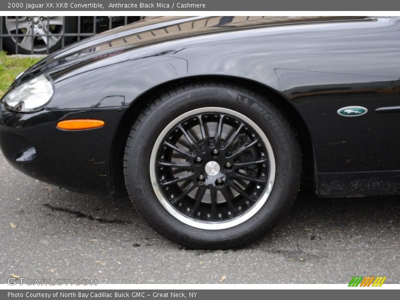  2000 XK XK8 Convertible Wheel