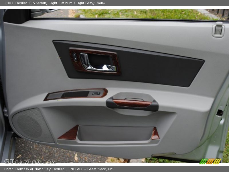 Light Platinum / Light Gray/Ebony 2003 Cadillac CTS Sedan
