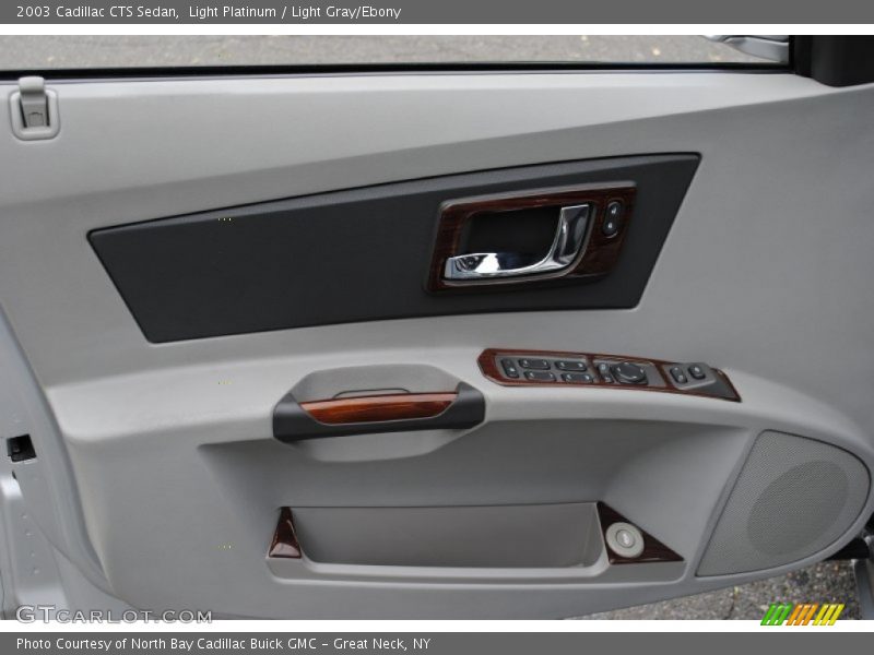 Light Platinum / Light Gray/Ebony 2003 Cadillac CTS Sedan