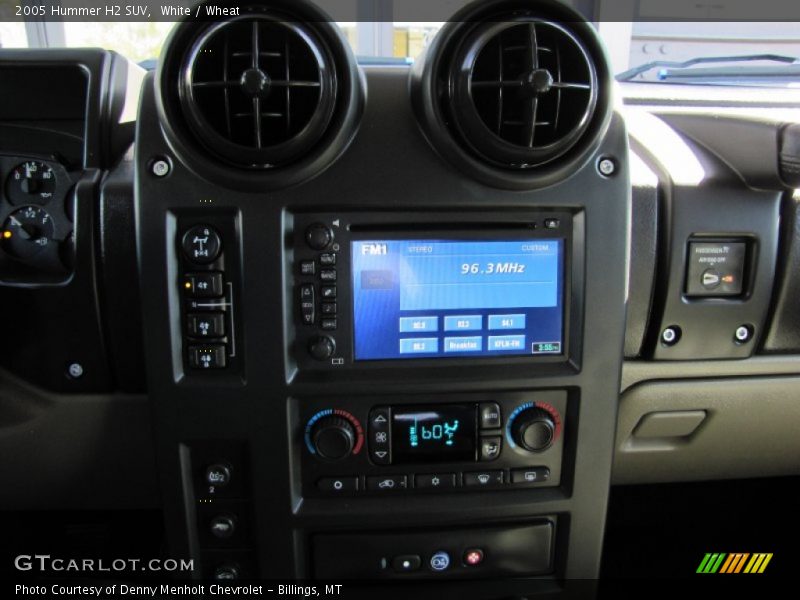 White / Wheat 2005 Hummer H2 SUV