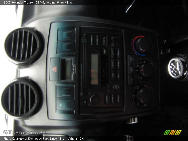 Alpine White / Black 2003 Hyundai Tiburon GT V6