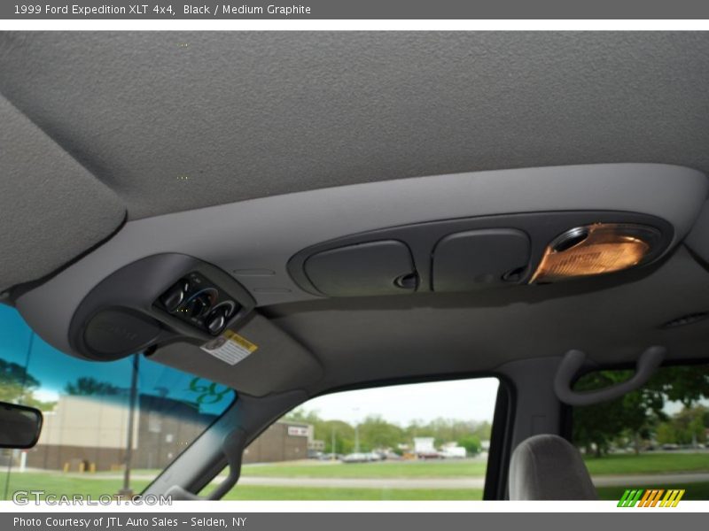 Black / Medium Graphite 1999 Ford Expedition XLT 4x4