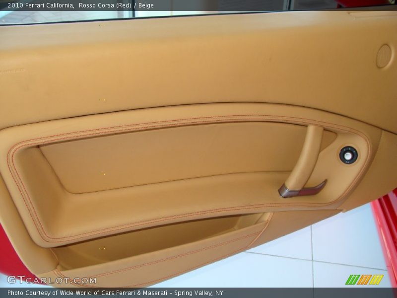 Door Panel of 2010 California 