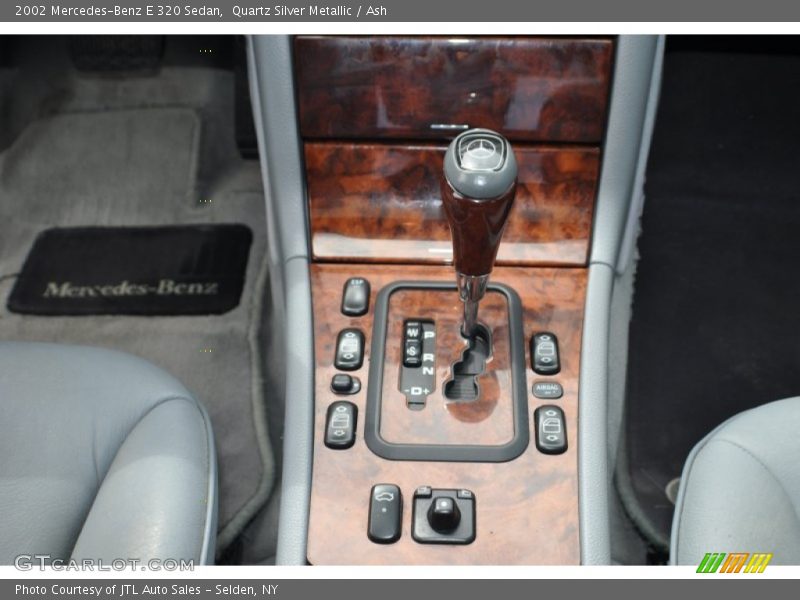 Quartz Silver Metallic / Ash 2002 Mercedes-Benz E 320 Sedan