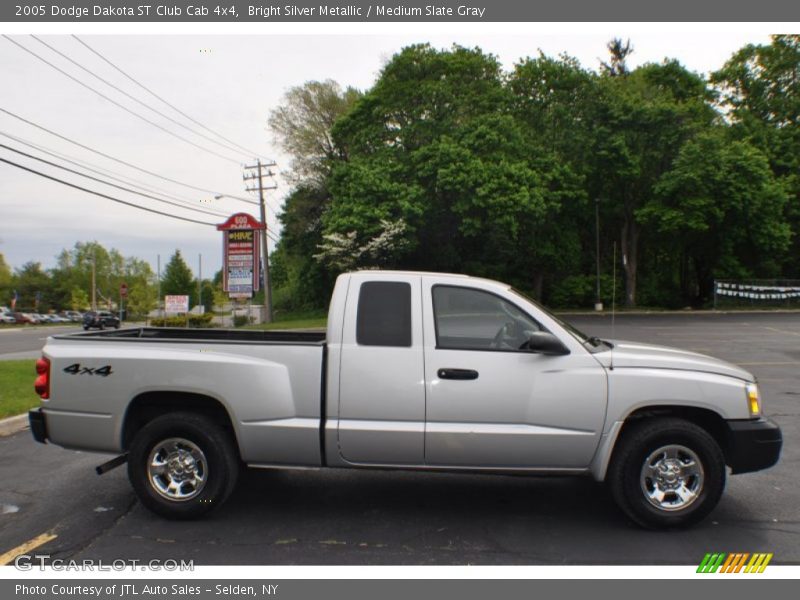 Bright Silver Metallic / Medium Slate Gray 2005 Dodge Dakota ST Club Cab 4x4