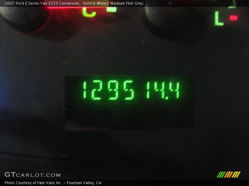 Oxford White / Medium Flint Grey 2007 Ford E Series Van E150 Conversion